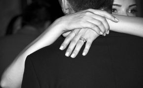 性冷淡怎么辦，這幾個小妙招教你如何調(diào)理